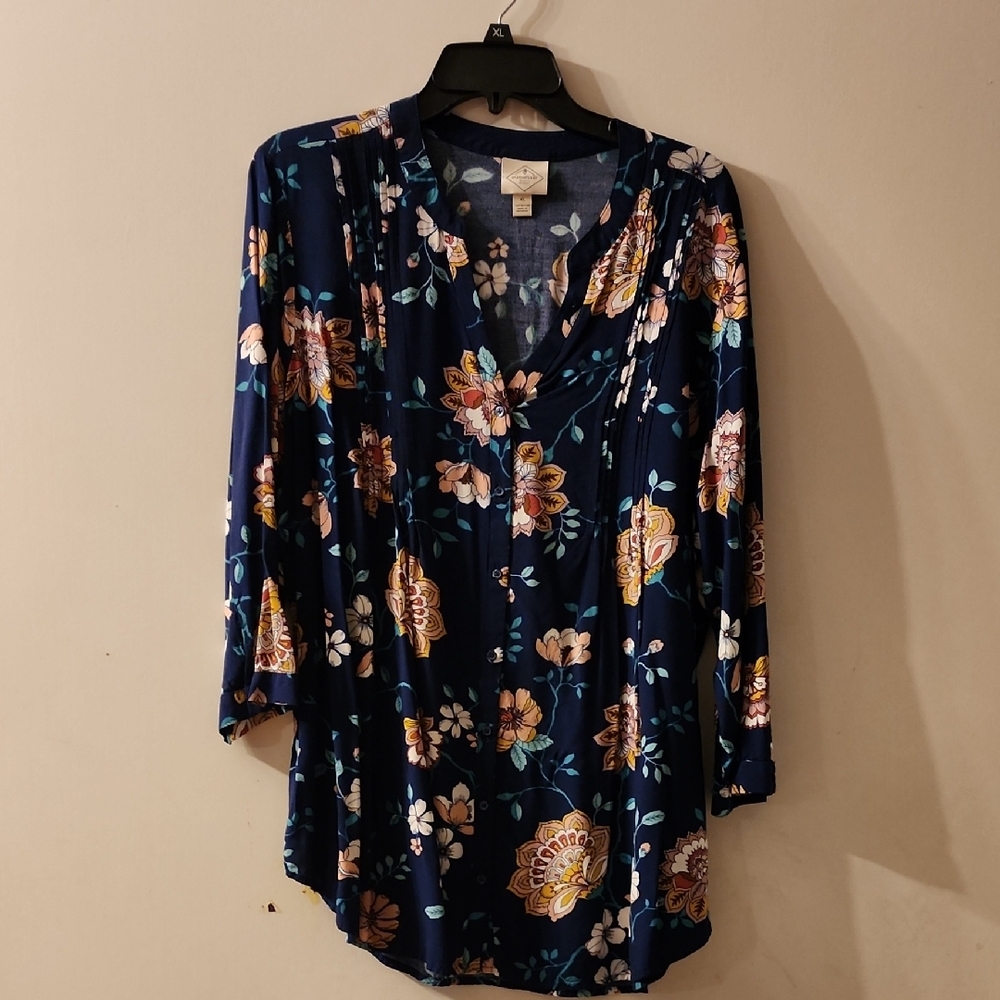ST JOHN'S BAY Floral Navy Women's Top